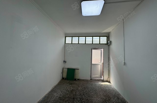 白米仓胡同小区1室0厅16.62㎡295万二手房图片