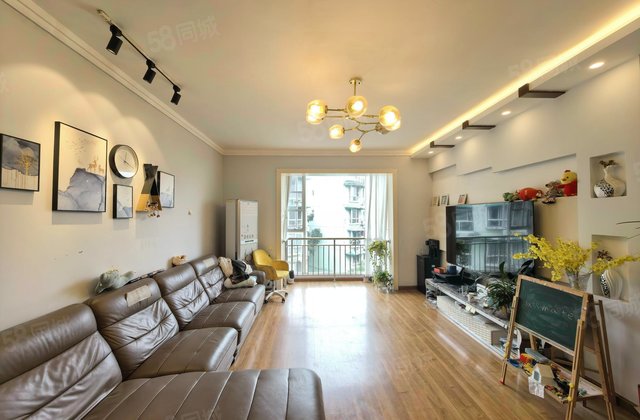 金港湾花园(二期)3室2厅122.15㎡173万二手房图片