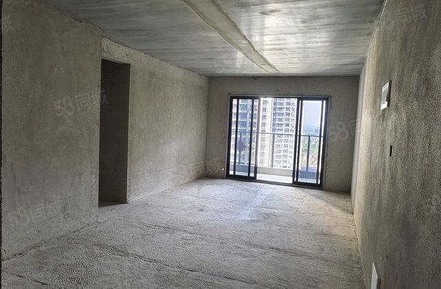 华盈壹品江山4室2厅141㎡93.8万二手房图片