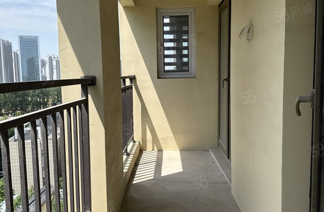 涌鸿观澜3室2厅120㎡75万二手房图片