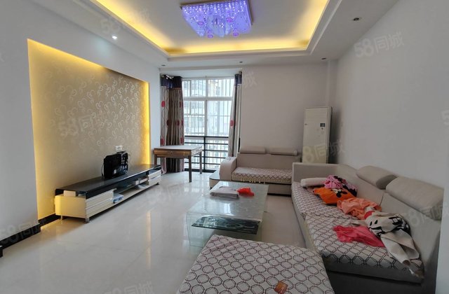 香樟苑3室2厅120㎡30.8万二手房图片