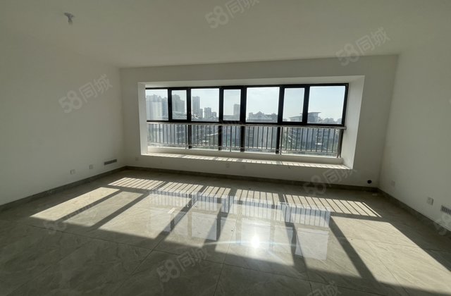 捡  了！市中心婚房可选，电梯好楼层边户，全明户型有储藏室