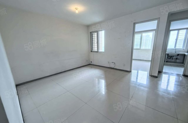 水晶郦城商品房 振兴路   亿丰超市70多买双卫三室