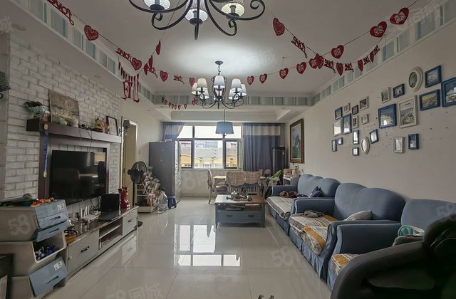 东昌总校 现代嘉景苑电梯房三室双卫有车储 保证真实 顺河城北