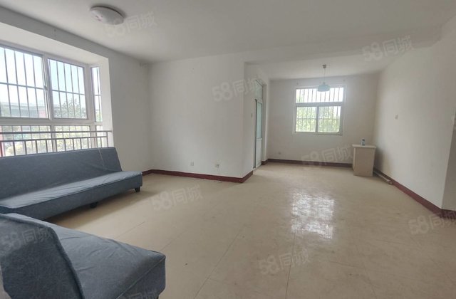 急售！紧邻七中！多层！地暖房！边户！随时看房！带零层！