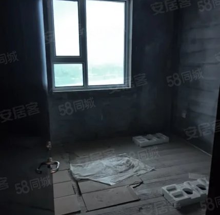 玉园4室2厅136㎡43万二手房图片
