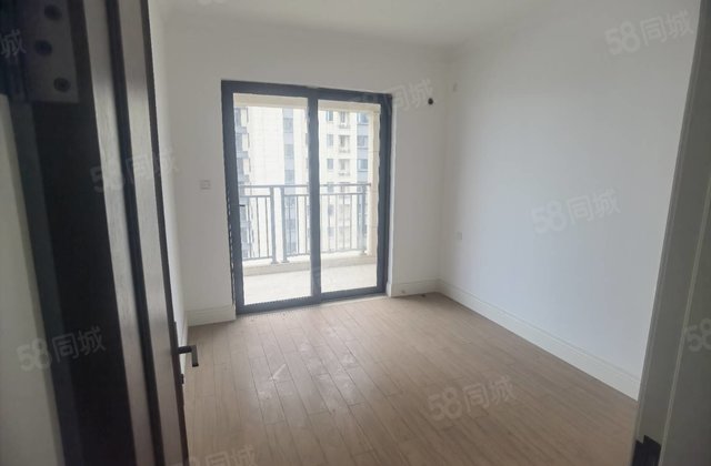 融创融公馆3室2厅107㎡54万二手房图片