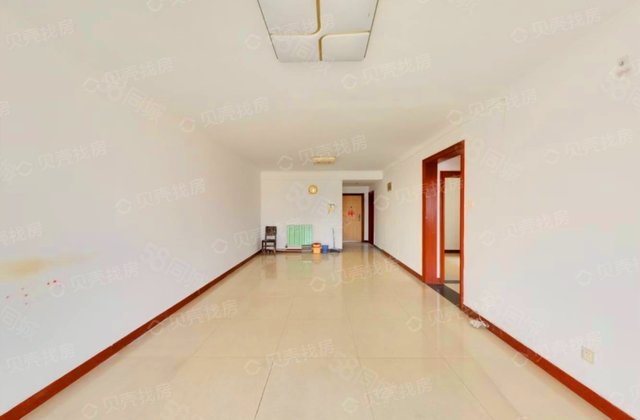 超英长乐家园3室2厅133.03㎡180万二手房图片