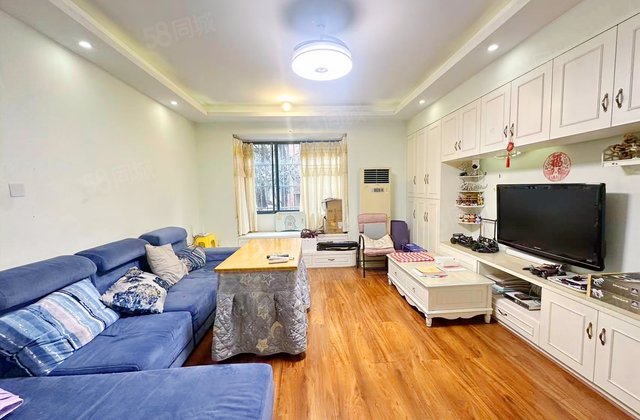 东方新城4室2厅148.77㎡95万二手房图片