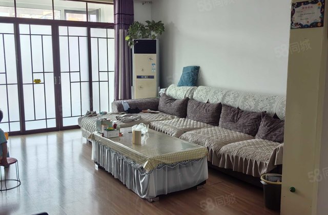 中通舜和嘉园 3室2厅2卫