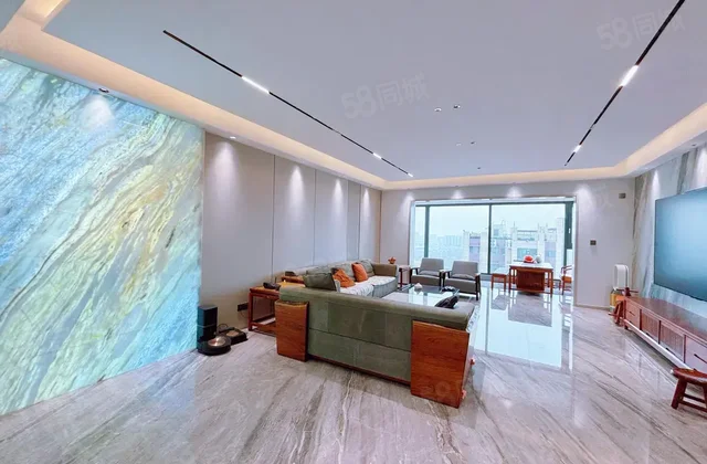 聊城大学北邻 碧桂园翡丽湾 大平层 豪华装修 独梯独户带车位