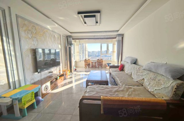 润锦中央美地4室2厅129.54㎡145万二手房图片