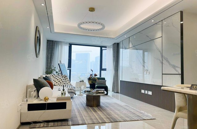 王府井商务公寓3室2厅140.93㎡115.7万二手房图片