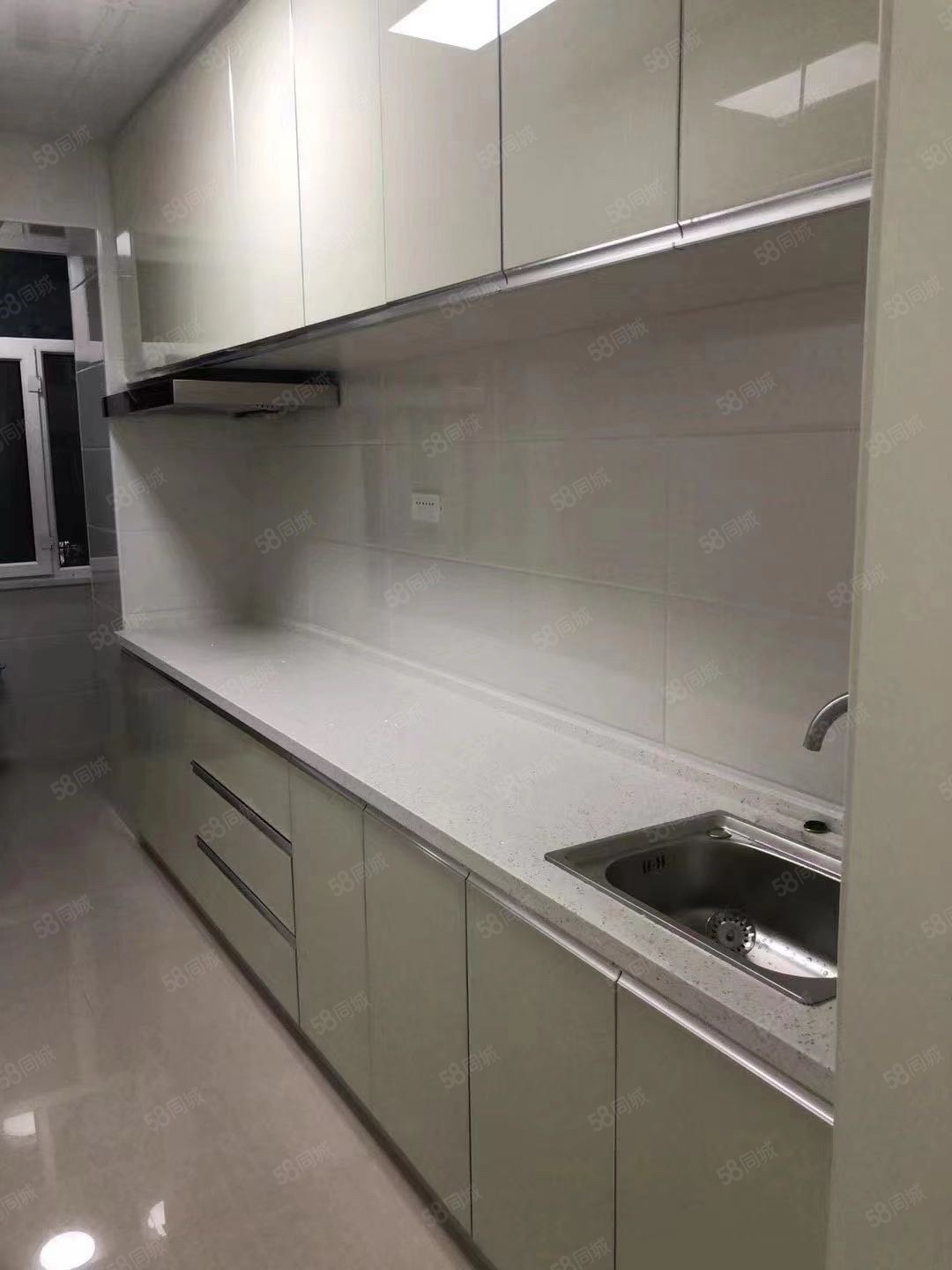 西新安一区2室1厅1卫55㎡南北17万