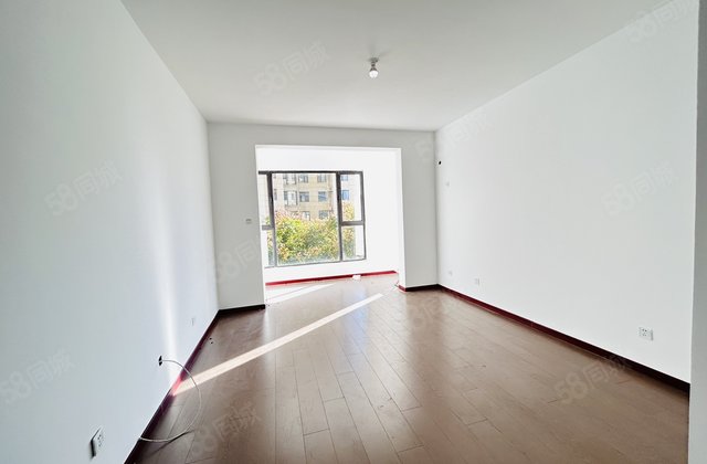 润实月亮湾2室2厅101.6㎡65万二手房图片