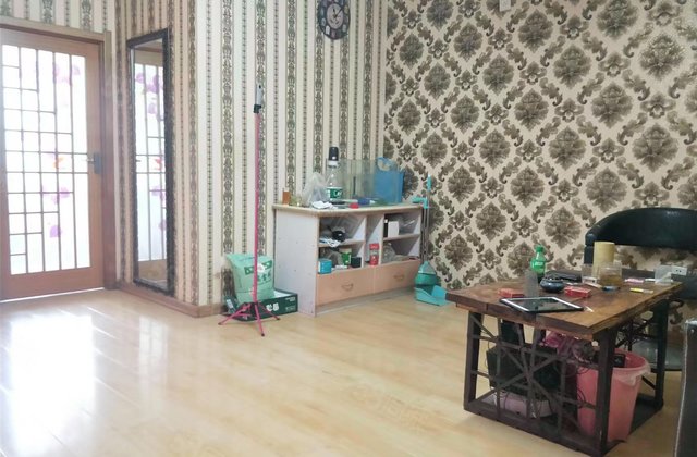 启明新村2室1厅80.69㎡72万二手房图片