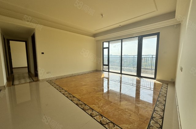 碧桂园翡丽湾 次新小区 中间楼层采光好 装修好 产权清晰