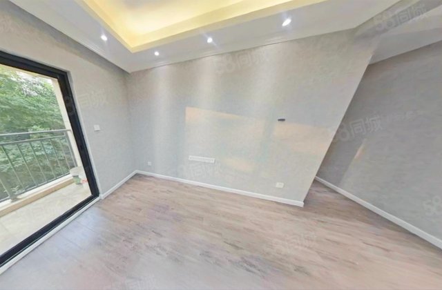 星悦城(四期)4室2厅137.27㎡192万二手房图片