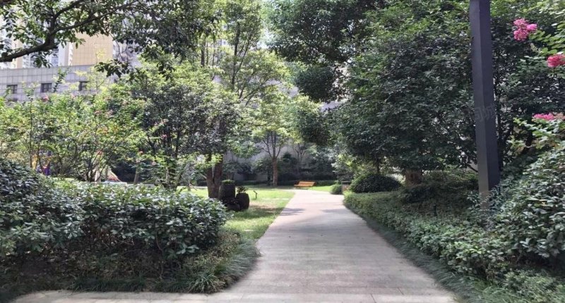 財富公館6室3廳7衛(wèi)1580㎡南北6300萬