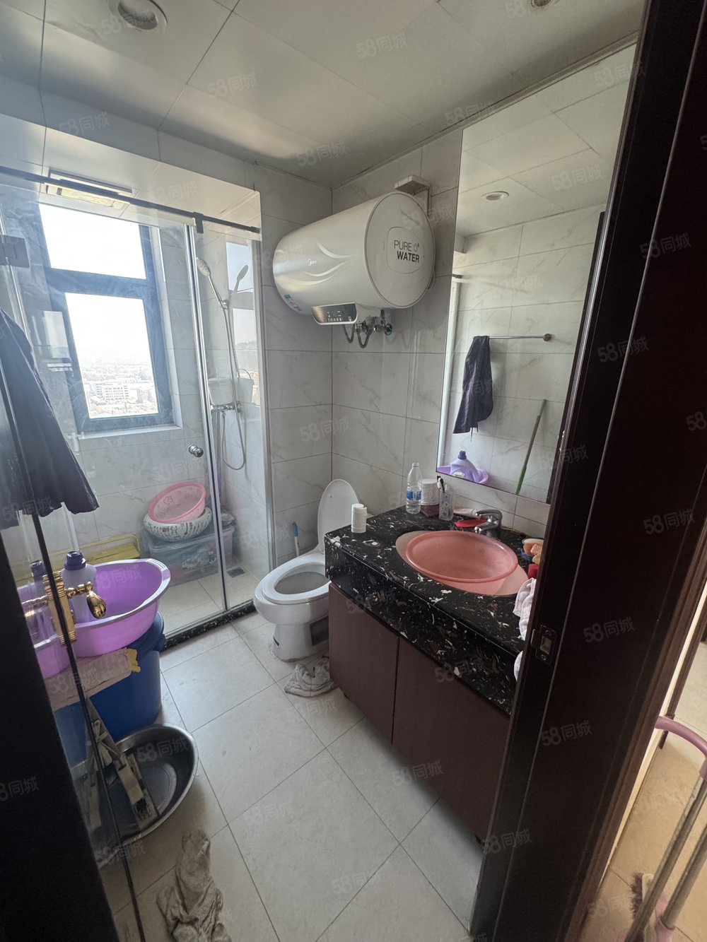 恒大翡翠华庭3室2厅2卫135㎡南北62.8万