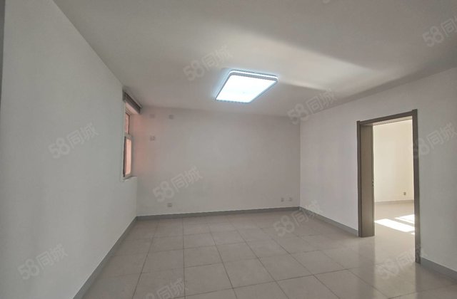 正泰家园,七中,怡景 ,楼层好,采光很好。精装修