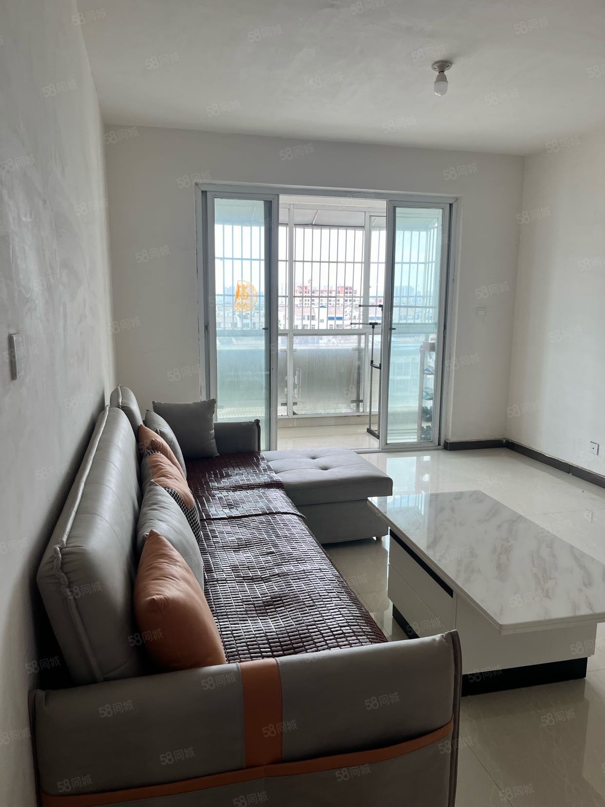 河北华日幸福里小区3室2厅1卫110㎡南41万