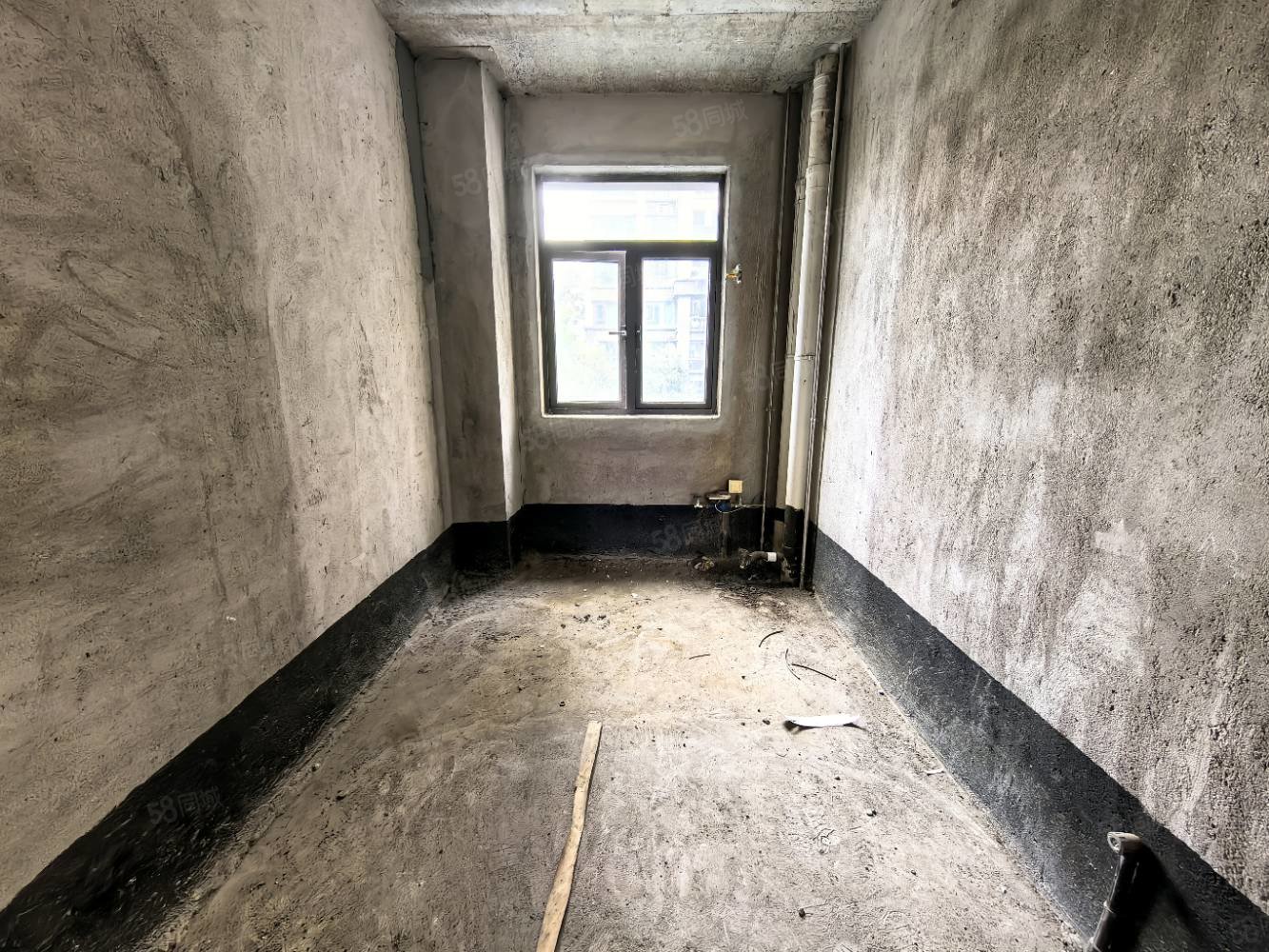 港中旅公元7室3厅2卫300㎡南北175万