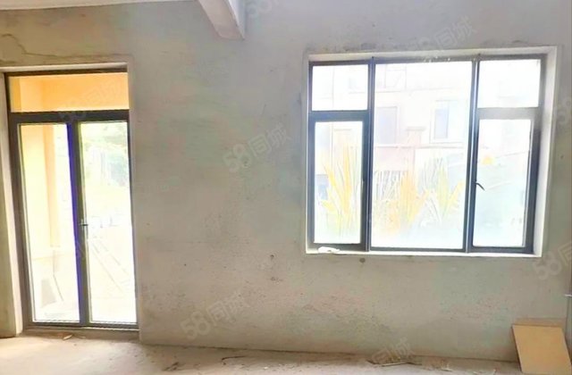 佳兆业金域天下(别墅)4室2厅212.34㎡390万二手房图片