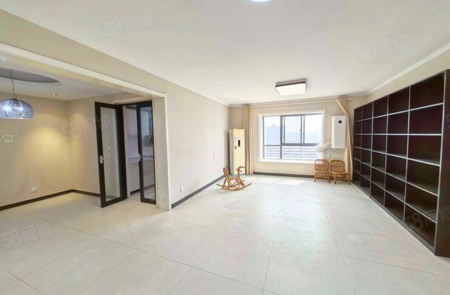 尊域3室2厅152㎡220万二手房图片