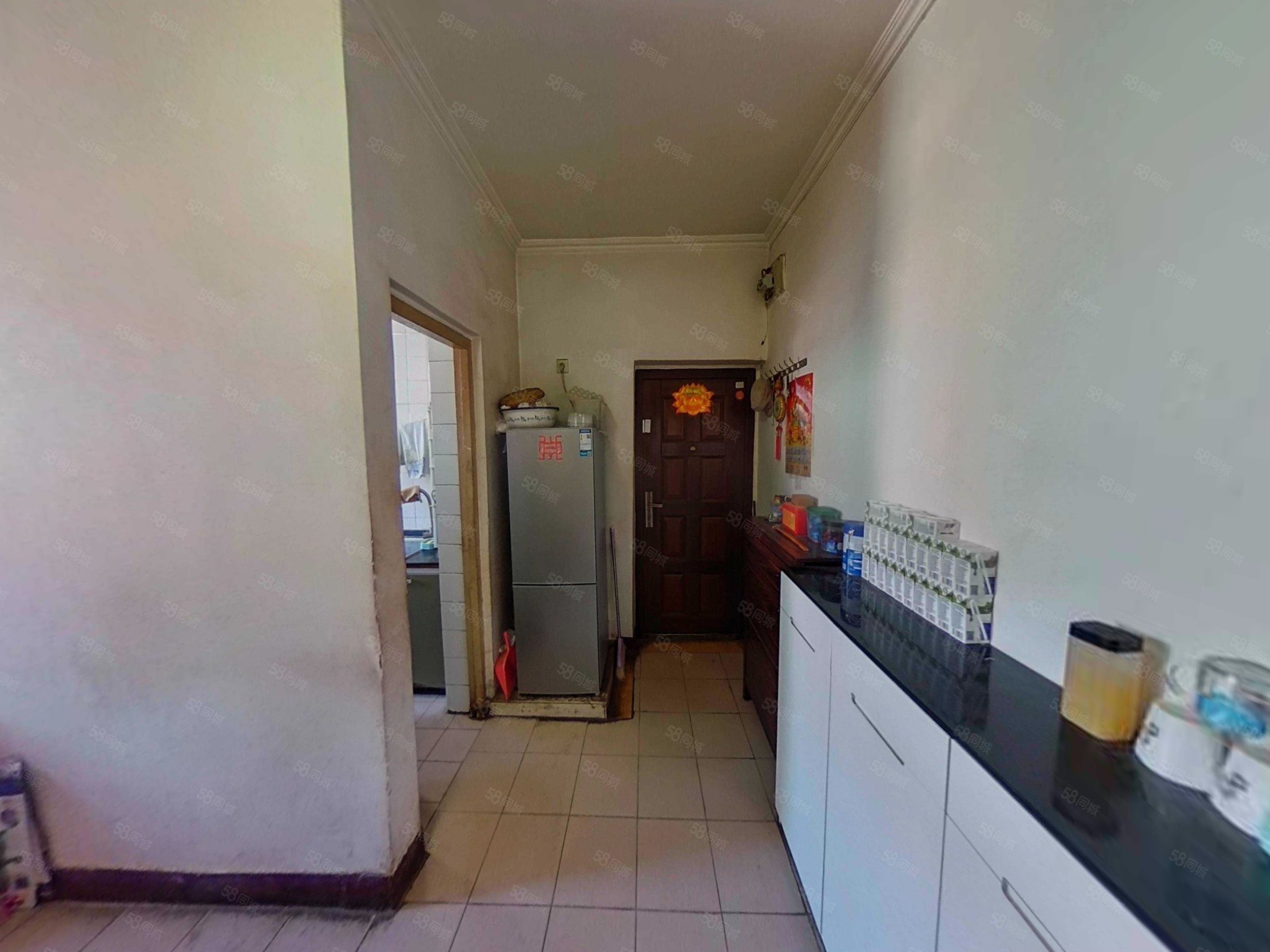 七棵樹(shù)東大街小區(qū)2室1廳1衛(wèi)56.44㎡南北143萬(wàn)