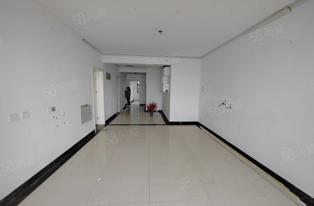 孟达中央帝景120平128万，免大税送储藏室