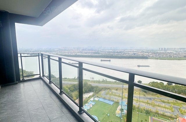 远大建管帝景湾4室2厅138㎡120.2万二手房图片