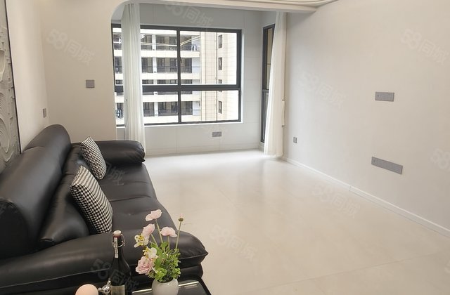 御江首府3室2厅90.33㎡84万二手房图片