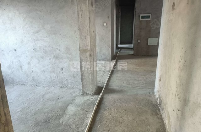 滨江中心城4室2厅125㎡45.8万二手房图片