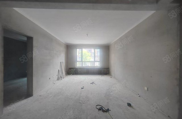 清山漫香林3室2厅125.11㎡88万二手房图片