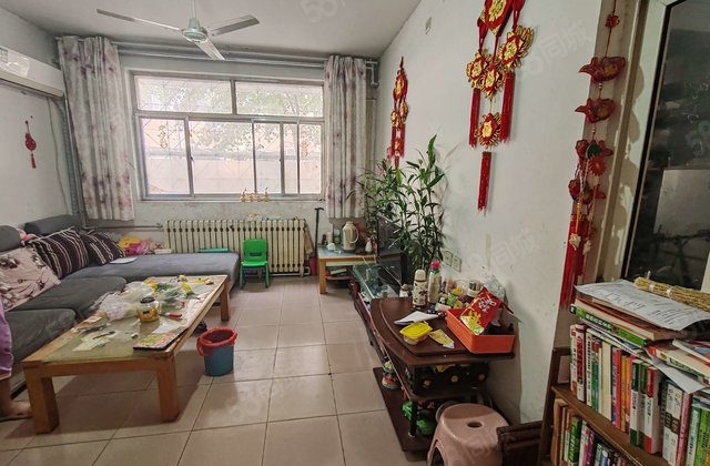 东昌本部 一楼带院带配房 纺织局家属院 停车方便