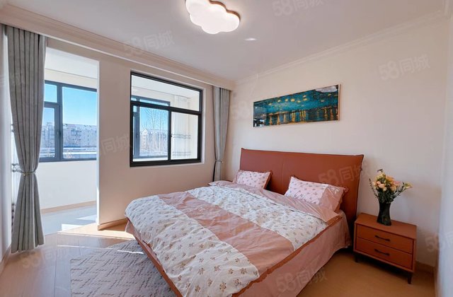 房东急售 火车站 步梯的 精装修 公摊小 诚心出的 保证真实