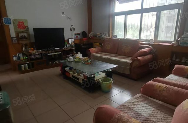 人民公园 东关瑞府   2楼  三室朝阳户型