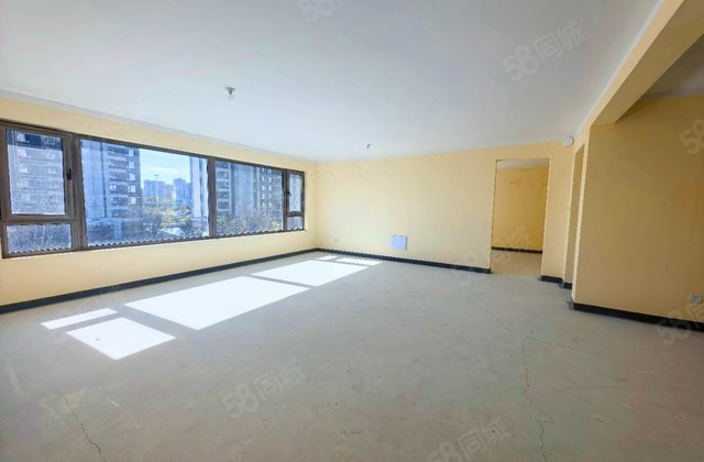 龙湖昱城3室2厅141㎡75.2万二手房图片