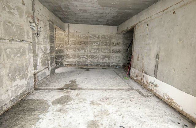 冠泰水晶郦城4室2厅180㎡96万二手房图片