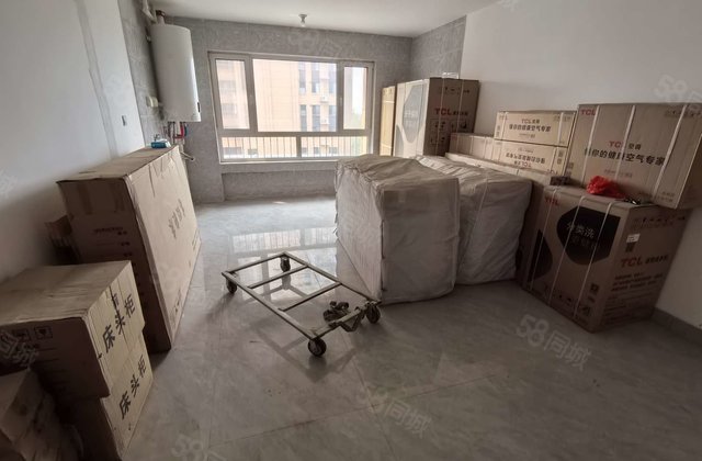 金柱水城悦府 小三房 楼层好 医疗配套成熟 双卫 次新房