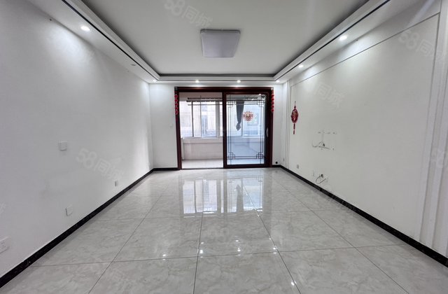 天下景城4室2厅129㎡98万二手房图片