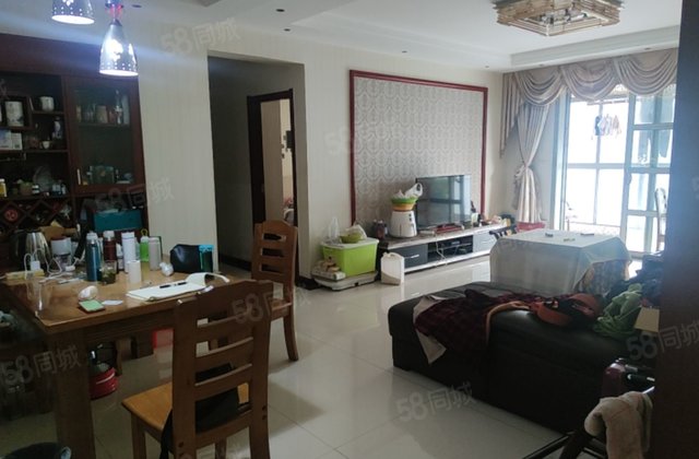 清江国际3室2厅131.65㎡82万二手房图片