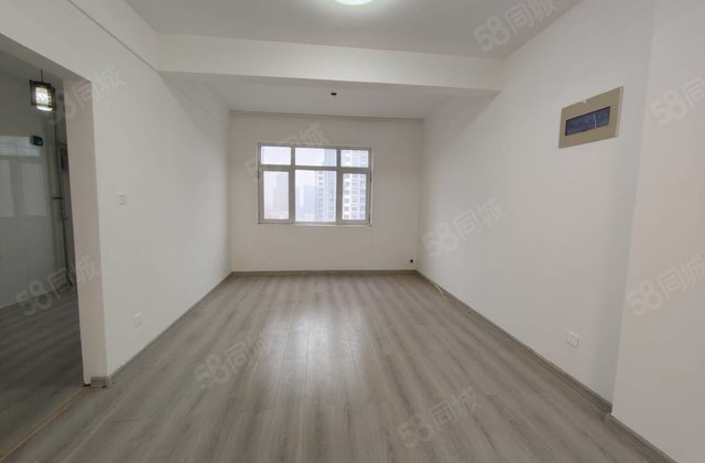 急售！电梯洋房，南北通透，新房未住，一梯两户，老文轩外国语