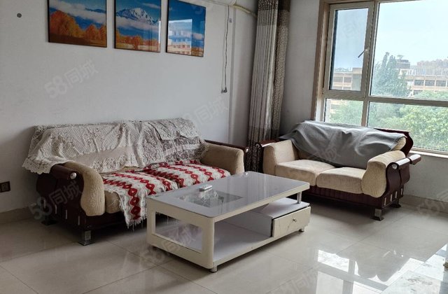 市中心 宝徕花园 价格可谈 带车位 中间楼层六中 大润发北