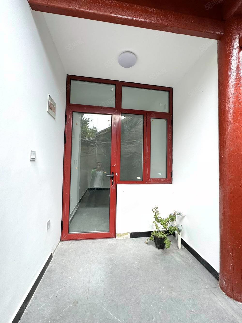 石板胡同小區(qū)1室1廳0衛(wèi)13.55㎡南北170萬