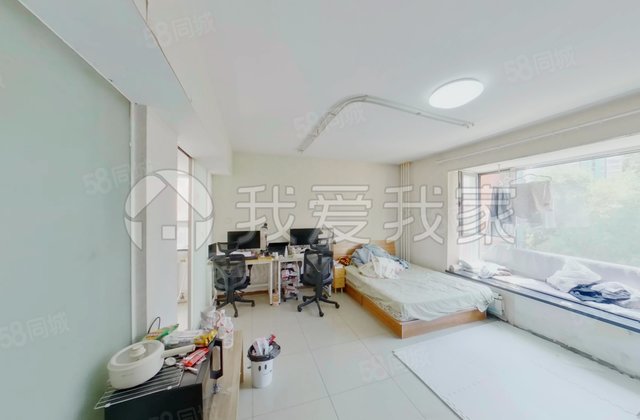 荣丰20081室0厅43.79㎡320万二手房图片