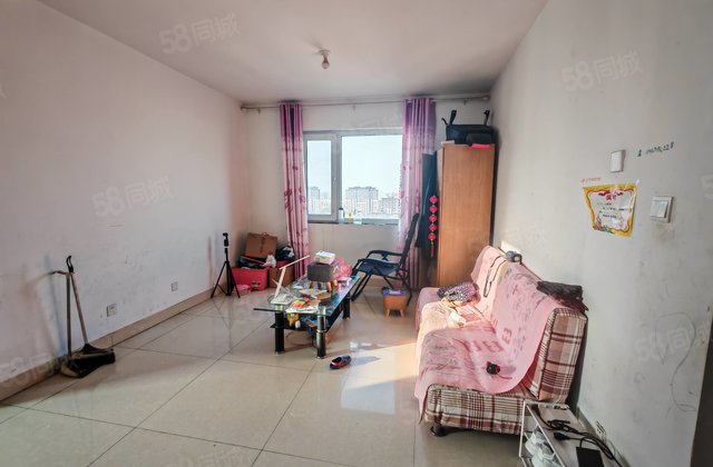 先锋翡翠湾 西边户 电梯房 56万 带车储 免大税 高新区