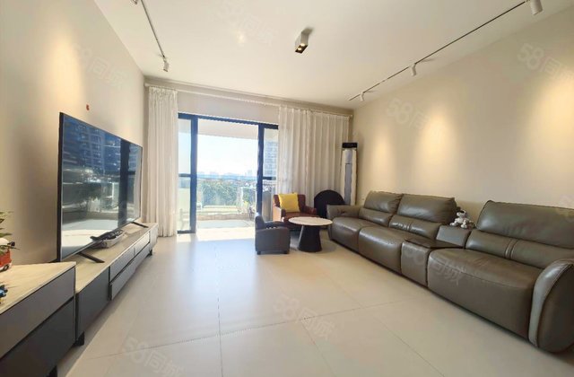 南沙金茂湾4室2厅165.47㎡410万二手房图片