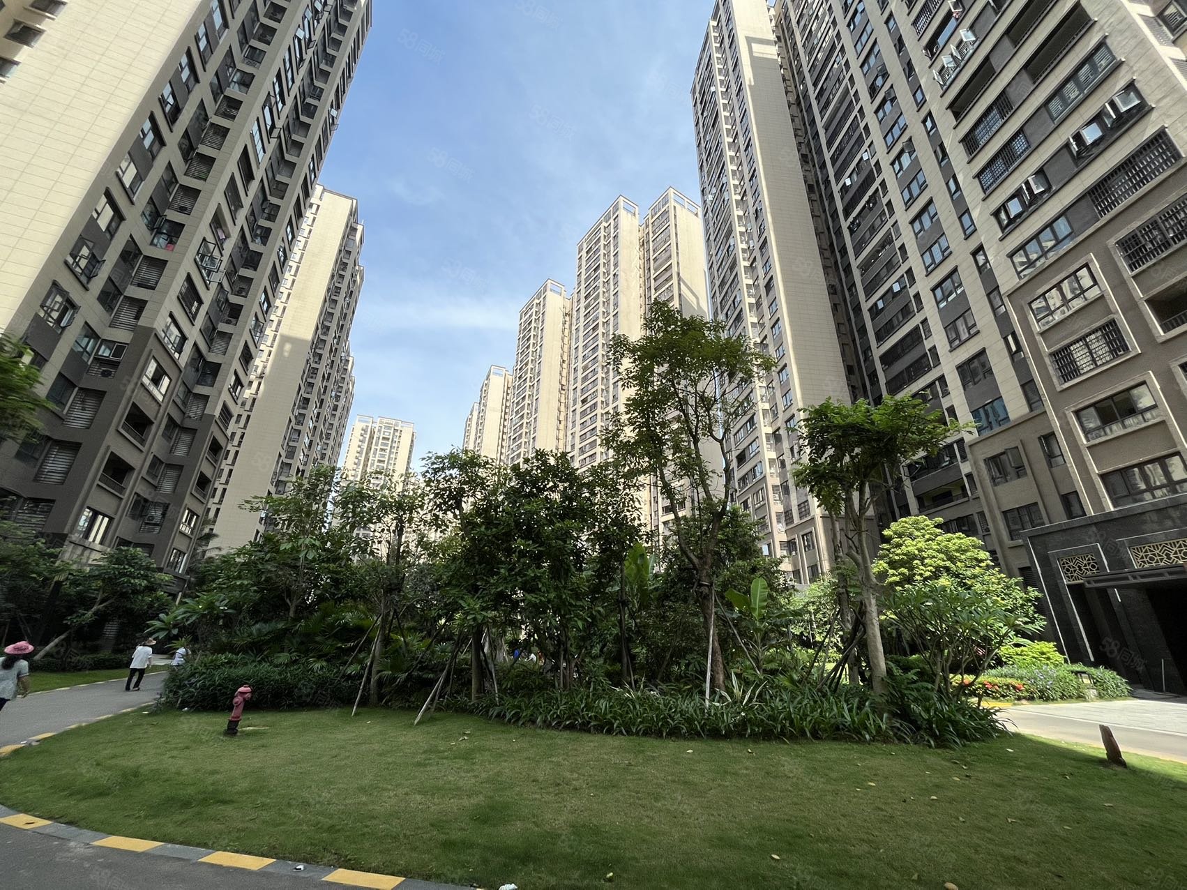 绿地海德公馆2室2厅1卫65.58㎡南北155万